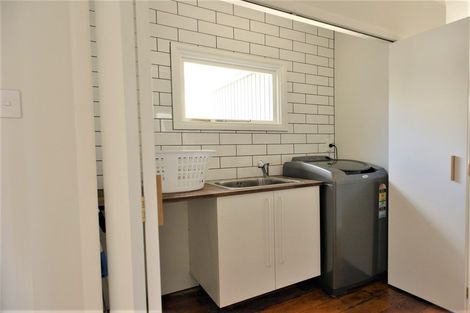 Photo of property in 206 Powderham Street, New Plymouth, 4310