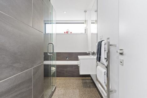 Photo of property in 25 Burrows Street, Tauranga South, Tauranga, 3112