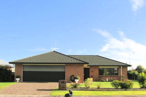 Photo of property in 38 Macmurdo Avenue, Glenview, Hamilton, 3206