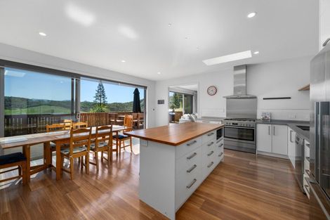 Photo of property in 11 Bell Bird Rise, Picton, 7220