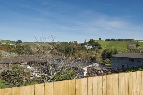 Photo of property in 3a Waikite Way, Welcome Bay, Tauranga, 3175
