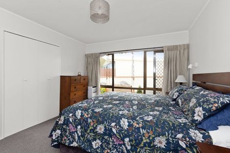 Photo of property in 8b Banff Place, Tamatea, Napier, 4112
