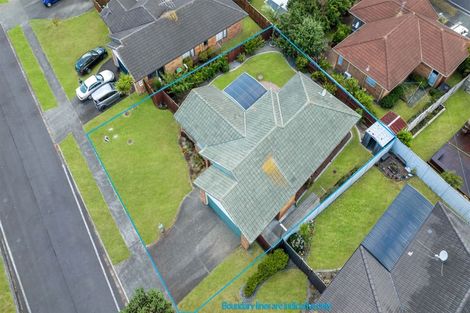 Photo of property in 33 Sandwick Drive, Weymouth, Auckland, 2103