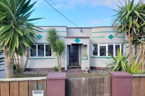 Photo of property in 18 Princes Street, Fitzroy, New Plymouth, 4312