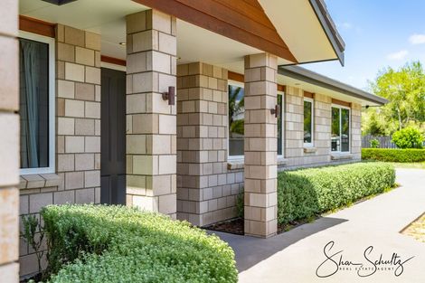 Photo of property in 18 Pahi Road, Paparoa, 0571