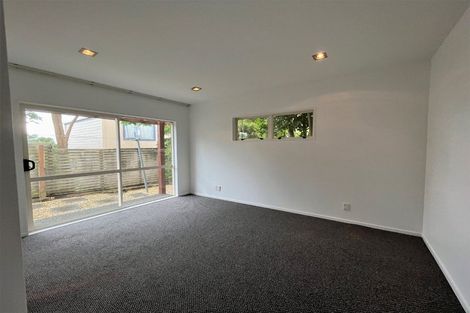 Photo of property in 1a Sycamore Drive, Sunnynook, Auckland, 0620