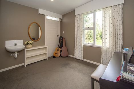 Photo of property in 9 Barlow Street, Ilam, Christchurch, 8041