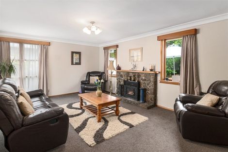 Photo of property in 76 Queen Street West, Levin, 5510