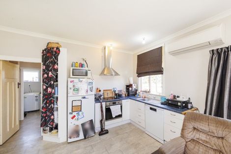 Photo of property in 1a Collins Crescent, Feilding, 4702