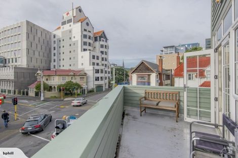 Photo of property in 32 Pipitea Street, Thorndon, Wellington, 6011