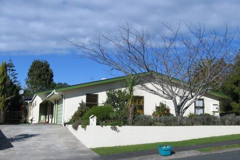 Photo of property in 5 Vincent Place, Dinsdale, Hamilton, 3204