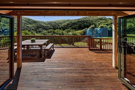 Photo of property in 69 Kaitangata Crescent, Kelson, Lower Hutt, 5010