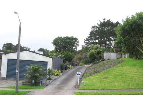 Photo of property in 2/22 Clovelly Road, Bucklands Beach, Auckland, 2012