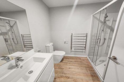 Photo of property in 5b Bathurst Street, Silverstream, Upper Hutt, 5019