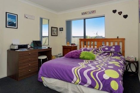 Photo of property in 12 Kiri Place, Te Puke, 3119