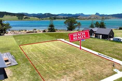 Photo of property in 26 Taniwha Place, Matarangi, 3592