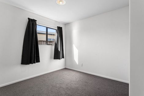 Photo of property in 63a Church Street, Oxford, 7430