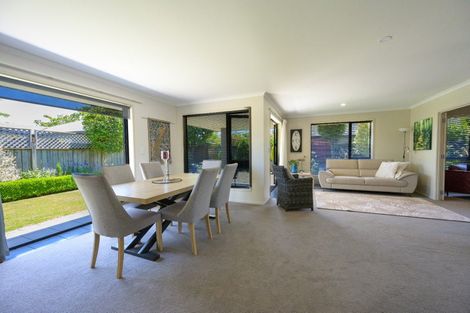 Photo of property in 10 Parkerfield Place, Motueka, 7120