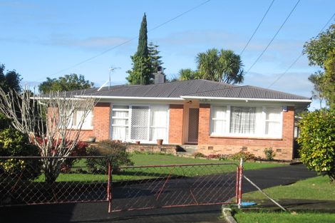 Photo of property in 25 Adams Road, Manurewa, Auckland, 2102