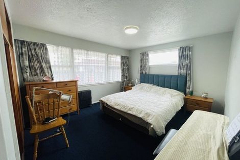 Photo of property in 27 Toorak Avenue, Avonhead, Christchurch, 8042