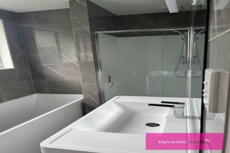 Photo of property in 15 Royal Park Drive, Parklands, Christchurch, 8083