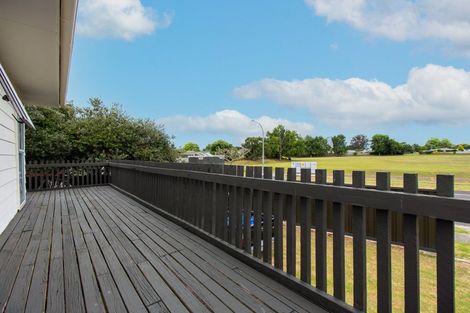 Photo of property in 51 Awatapu Drive, Whakatane, 3120