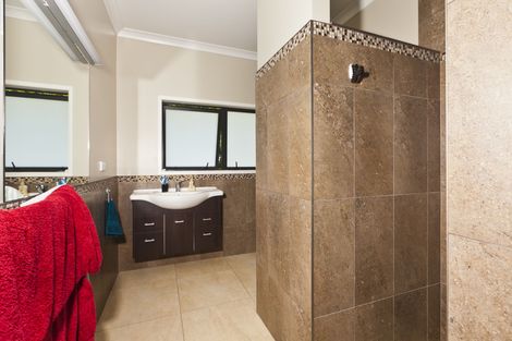 Photo of property in 768 Owhiwa Road, Parua Bay, Onerahi, 0192