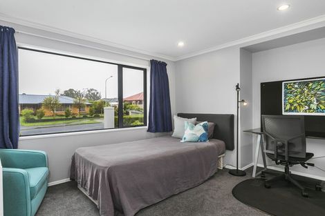 Photo of property in 1 Sunninghurst Drive, Fairfield, Dunedin, 9018