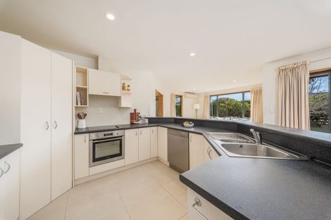 Photo of property in 2 Springvale Gardens, Harewood, Christchurch, 8051