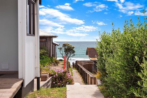 Photo of property in 1337c Papamoa Beach Road, Papamoa Beach, Papamoa, 3118
