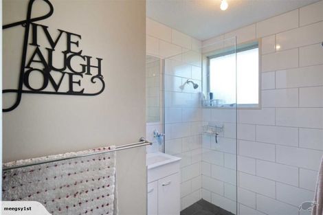 Photo of property in 1/6a Chipping Lane, Redwood, Christchurch, 8051