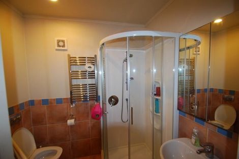 Photo of property in 38 Homewood Avenue, Karori, Wellington, 6012