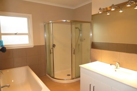 Photo of property in 171 Williams Street, Cambridge, 3434