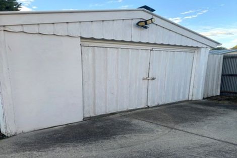 Photo of property in 8 Lochee Road, Upper Riccarton, Christchurch, 8041