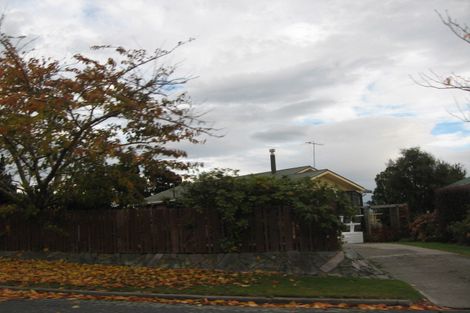 Photo of property in 3 Cherry Lane, Balclutha, 9272