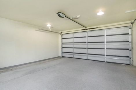 Photo of property in 1 Halcione Close, Flagstaff, Hamilton, 3210