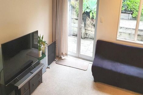 Photo of property in 15/61 The Avenue, Albany, Auckland, 0632