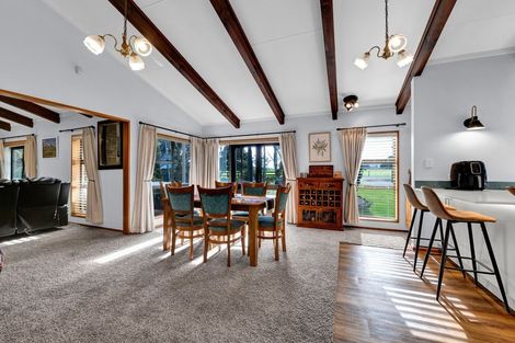 Photo of property in 2227 Skeet Road, Auroa, Hawera, 4678