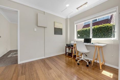 Photo of property in 3/58 Takutai Avenue, Half Moon Bay, Auckland, 2012