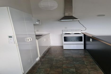 Photo of property in 2/7 Division Street, Riccarton, Christchurch, 8041