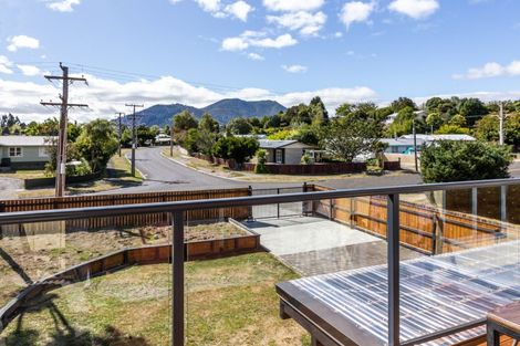 Photo of property in 15 Kotare Street, Hilltop, Taupo, 3330