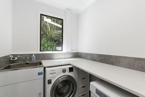 Photo of property in 61b Townsend Road, Miramar, Wellington, 6022