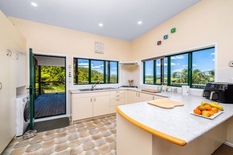 Photo of property in 264a Kempthorne Road, Russell, 0272