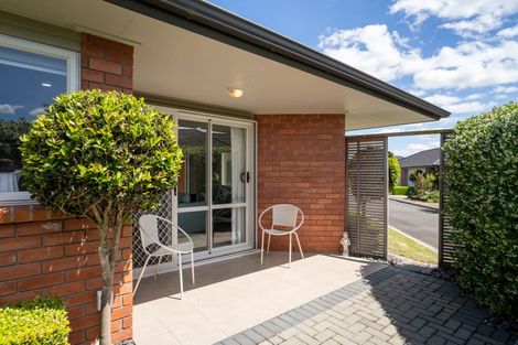 Photo of property in 9 Walter Court, Cambridge, 3434