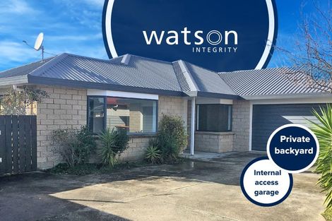 Photo of property in 8a Battersea Place, Roslyn, Palmerston North, 4414