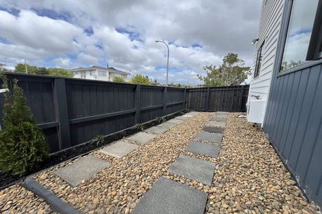 Photo of property in 4a Vanbrugh Place, Bucklands Beach, Auckland, 2014