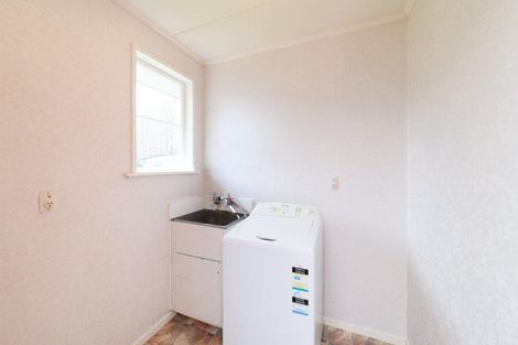 Photo of property in 25 Ruamahanga Crescent, Terrace End, Palmerston North, 4410