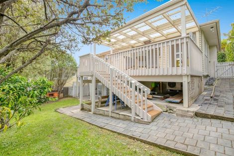 Photo of property in 5 William Souter Street, Forrest Hill, Auckland, 0620