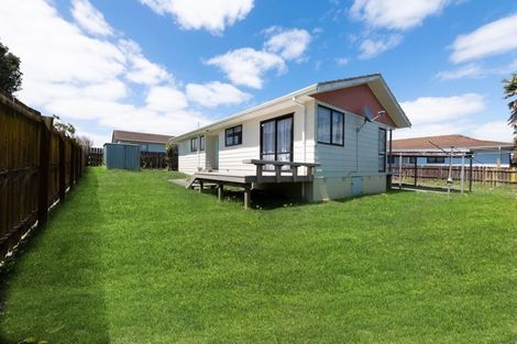 Photo of property in 1/41 Taitimu Drive, Weymouth, Auckland, 2103