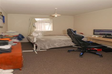 Photo of property in 6 Graham Place, Huntly, 3700